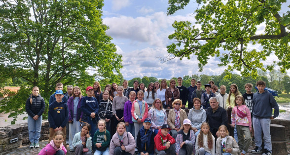 G Skolēnu motivācijas sistēmas gada uzvarētāji apceļo Kurzemi