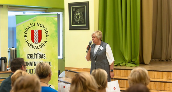 J Ropažu novada pašvaldības izglītības iestāžu Metodiskā diena - “Dalāmies zināšanās, augam kopā!”